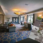 Talbot Hotel 4*