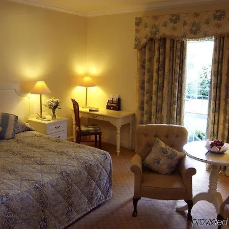 Talbot Hotel 4*