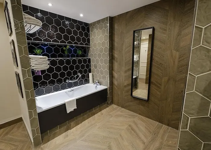 Отель Talbot 4*